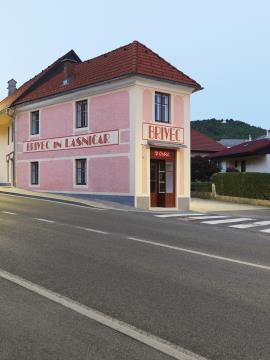 Salon Ozbič_Matevž Paternoster