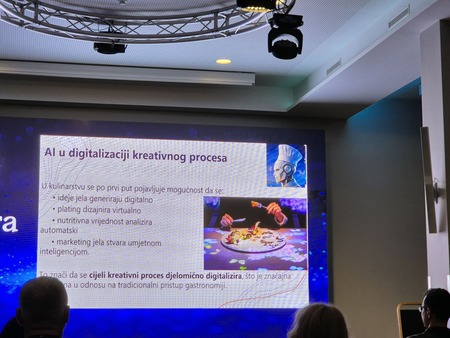 6ef262bc-2940-41db-bf31-0a2473ec8dd3